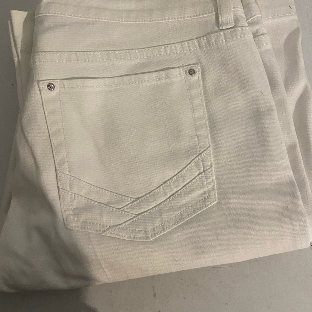 White House black market size 10 R